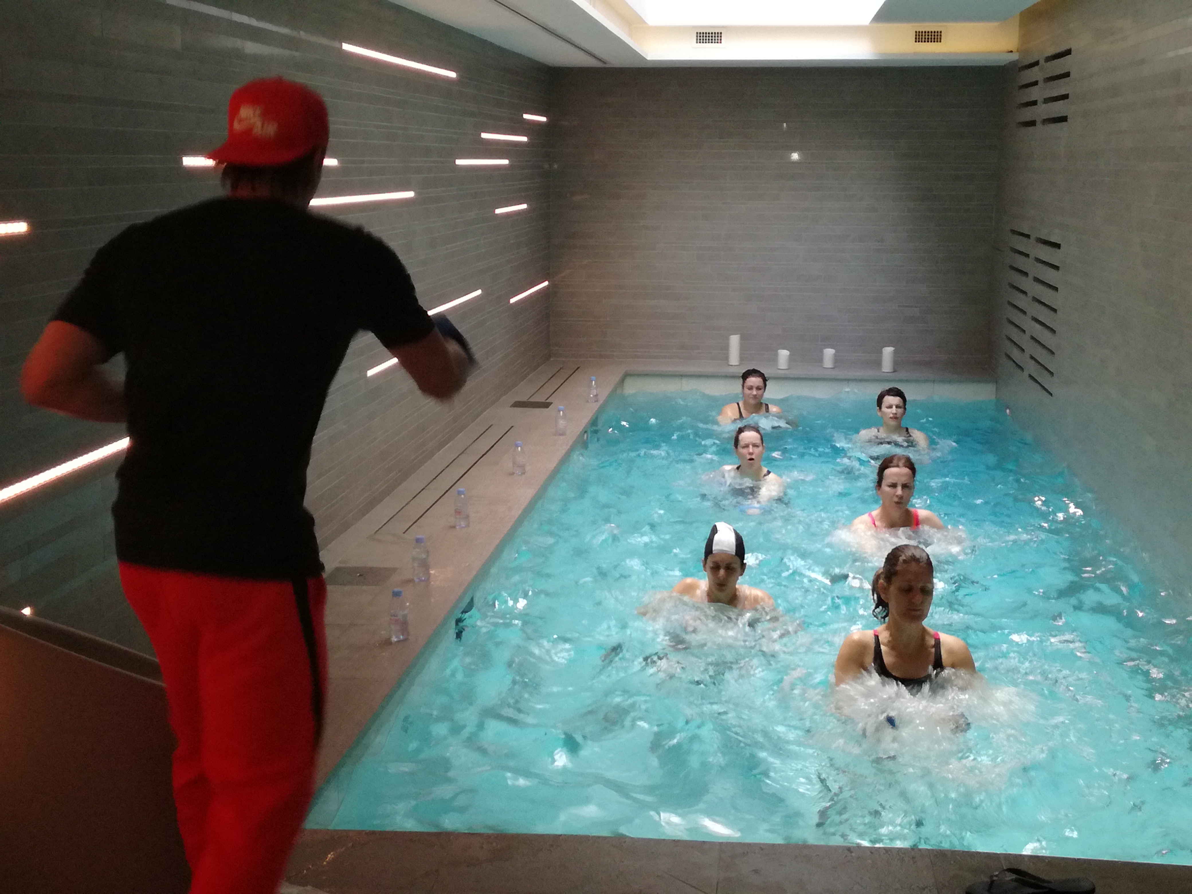 Aquaboxing